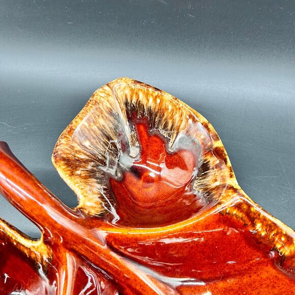 Hull Brown Drip Glaze Pottery Leaf shaped Divided Dish Chip Dip Dish Platter - Picture 3 of 7